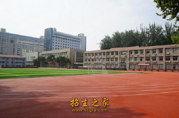 学校操场