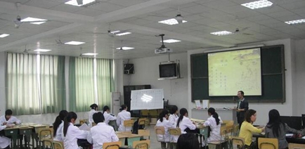 四川省卫生康复职业学院助产专业