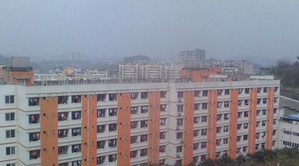 (四川卫生康复职业学院)校园环境