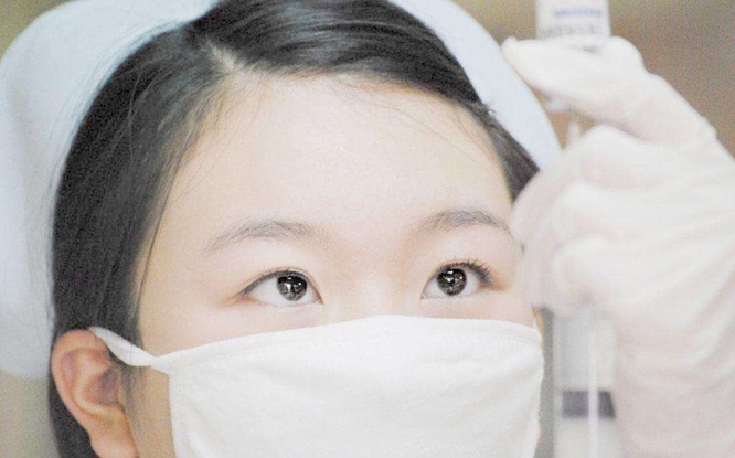 护理专业2025年就业前景分析