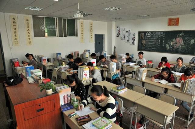 2025年普高和职高哪个好，这里有你需要的答案。