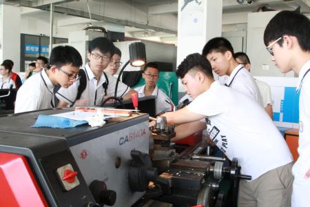 2025年普高和职高哪个好，这里有你需要的答案。