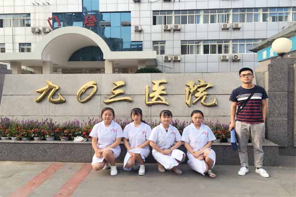 成都市华西卫校招生，绵阳的学生可以去读职高吗