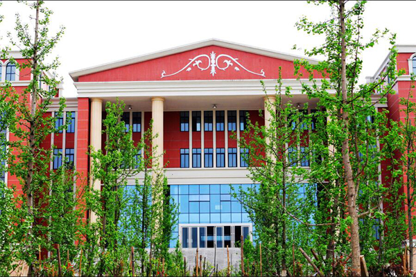 攀枝花学生可以在成都市读职高吗，有没有好的学