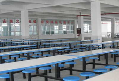 成都市德圣航空中等职业学校宿舍条件如何