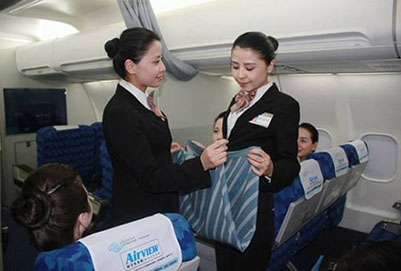 2025年成都航空学校专业空乘人才培养基地