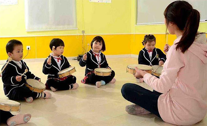 2025年幼师参加工作后一个月工资能有多少钱