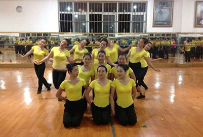 2025年成都幼师职业学校专业收费是多少