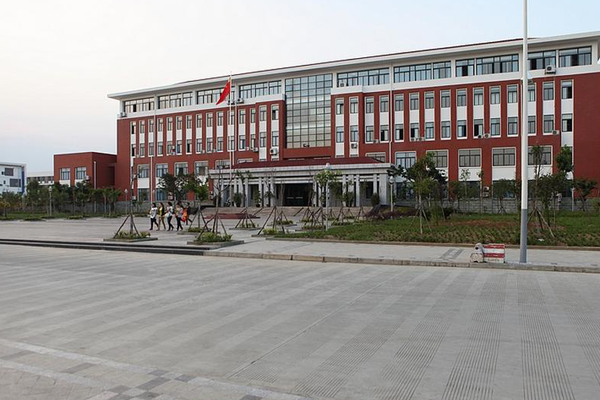 职业学校怎么样 职业学校怎么样