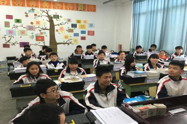 简阳市平泉高级职业中学 简阳市平泉高级职业中学