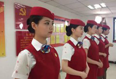 重庆轨道交通学校2025年报名条件