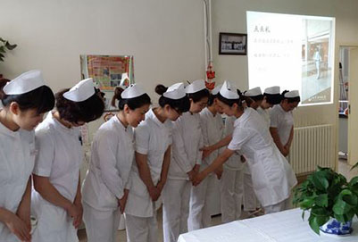 2025年遵义卫校涉外护理专业前景