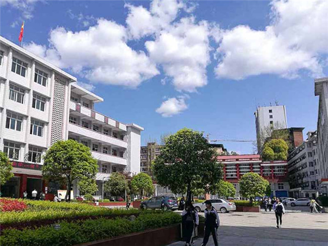 四川省电子商务学校