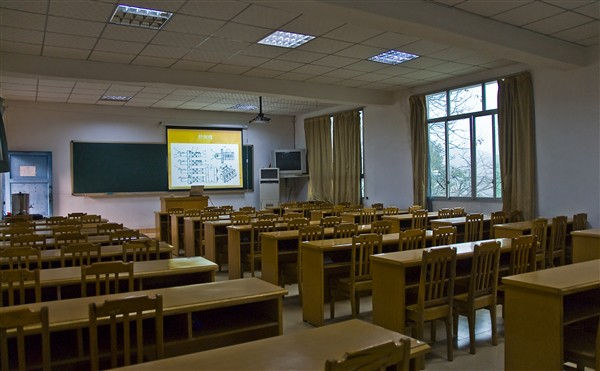 重庆望江工业有限公司技工学校招生简章