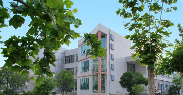 重庆市万能汽修学校汽车维修与检测专业招生