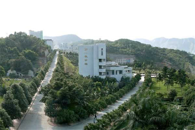 2025年攀枝花市高级技工学校招生简章