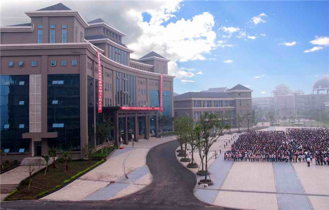 2025年重庆医药卫生学校(涪陵卫校) 招生简章