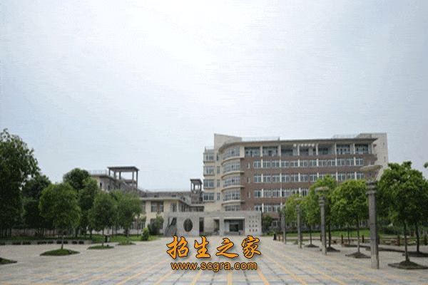 成都农业科技职业学院有哪些专业_2019年招生对象