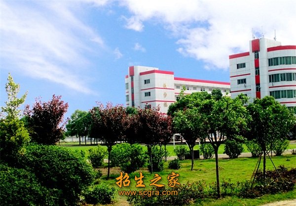 湖北省科技工程技工学校性质如何_招生的范围在哪里