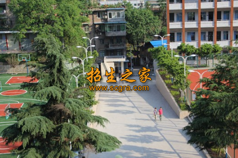 学校操场