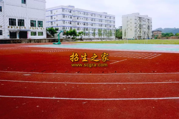 学校操场